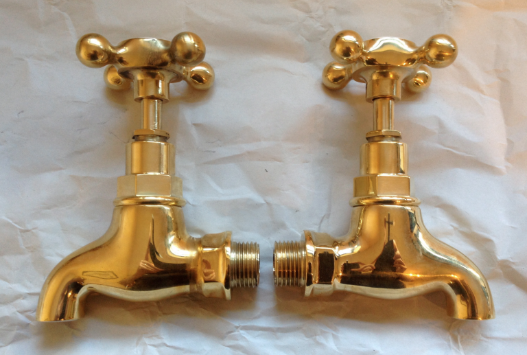 Read more about the article 1/2″ Polished Brass Bib Taps – SOLD.